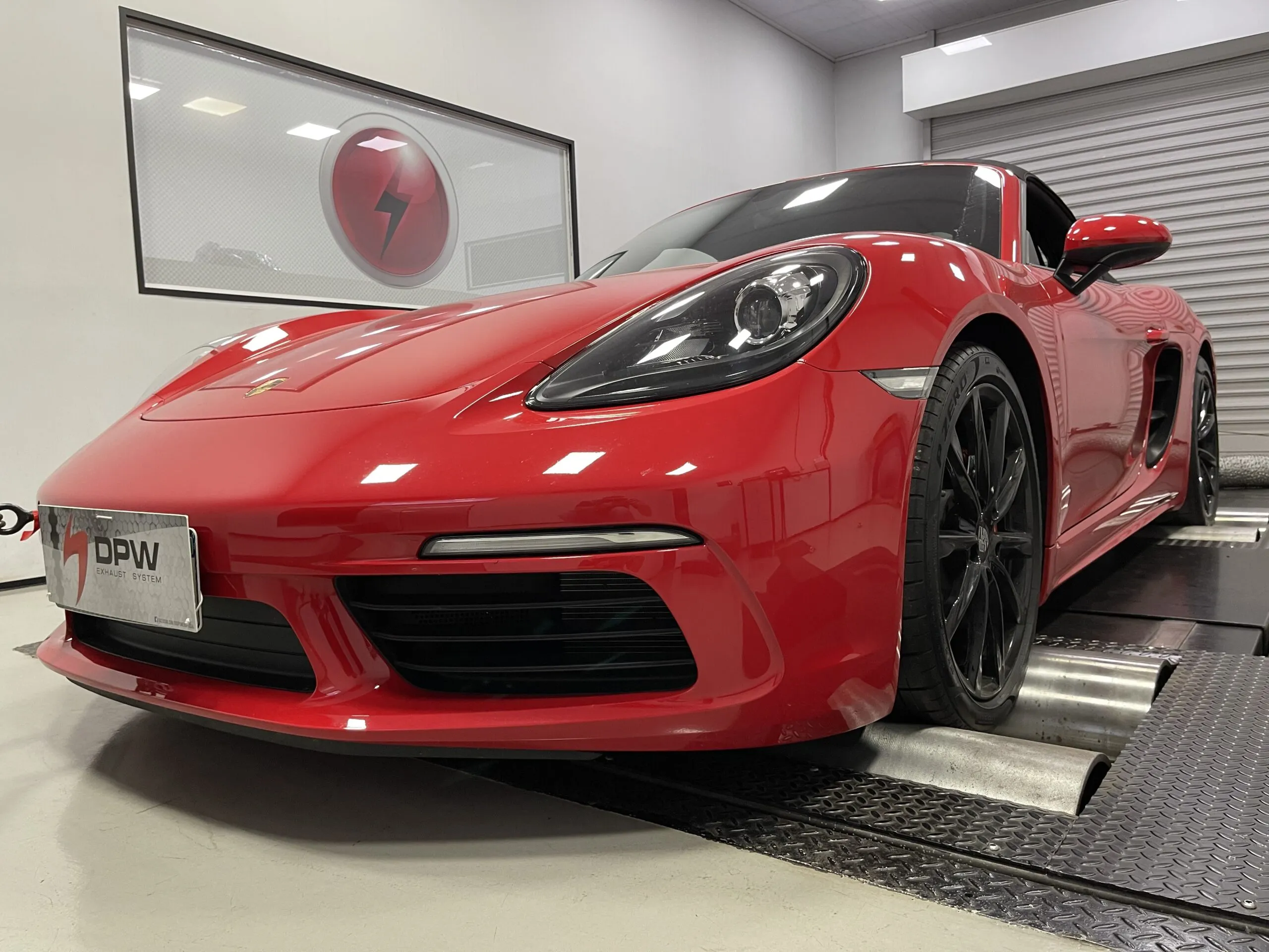 Os melhores upgrades de performance para carros de corrida nas pistas